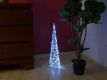 Vánoční akrylový jehlan 60 cm, studeně bílý, na baterie