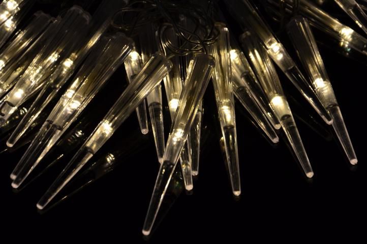 Vánoční dekorativní osvětlení - rampouchy - 60 LED teple bílá