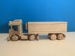 Dřevěný kamion s pokladničkou, 33 x 7 x 12 cm